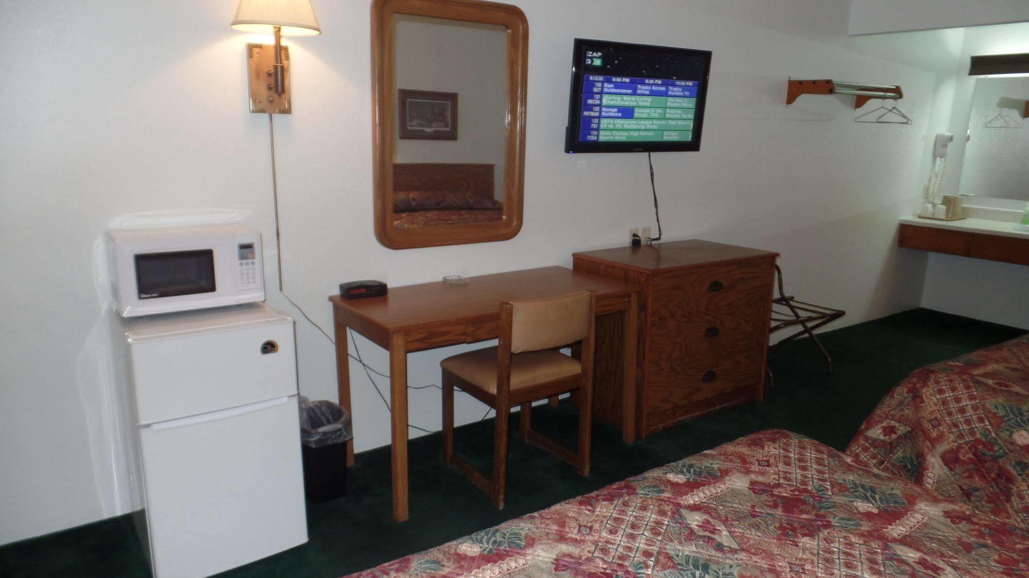 Dakota Country Inn Platte 외부 사진
