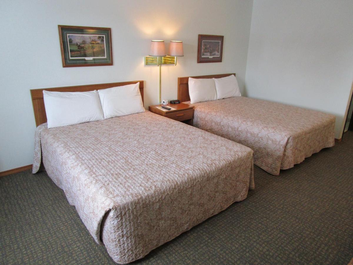 Dakota Country Inn Platte 외부 사진