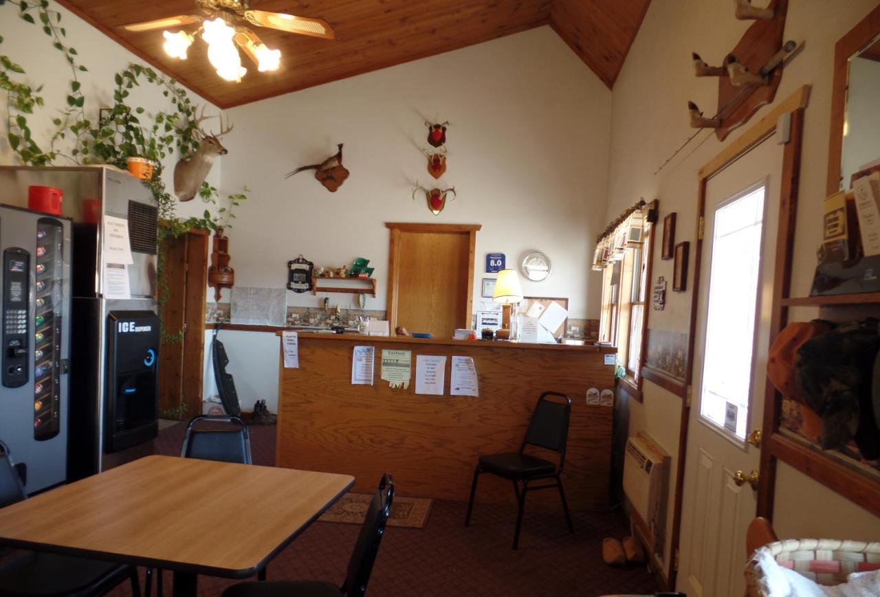 Dakota Country Inn Platte 외부 사진